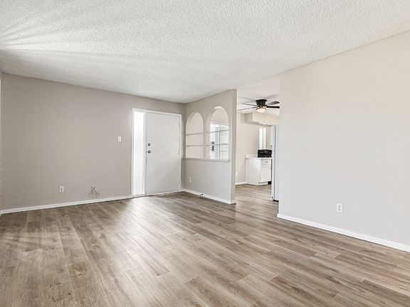 2nd image of 407 N Williams #4