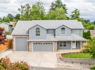 18212 Bluff Rd, Sandy, OR 97055