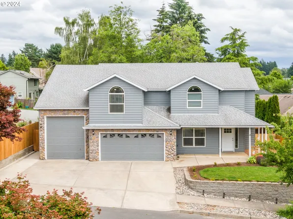 18212 Bluff Rd, Sandy, OR 97055