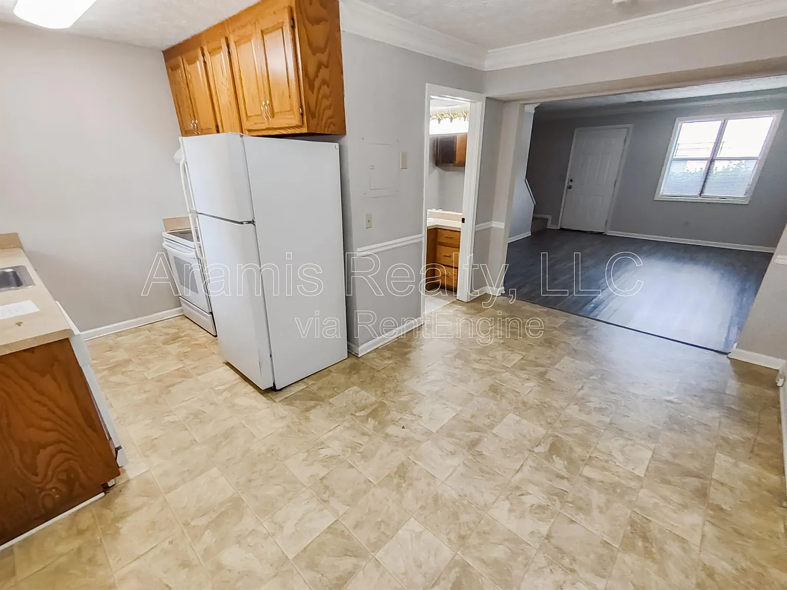 2 bed, 1.5 bath, 1024 sqft, $1,495 — Photo 4