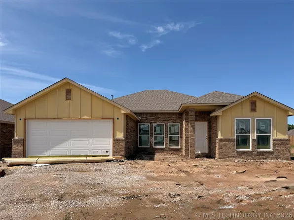 10886 S 272nd East Ave, Coweta, OK 74429
