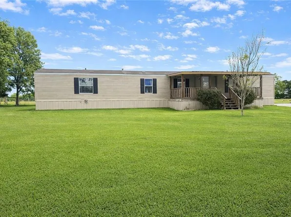 3859 Highway 107 S, Plaucheville, LA 71362
