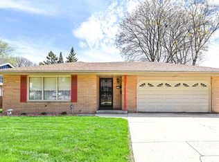 5134 S 19th St, Milwaukee, WI 53221