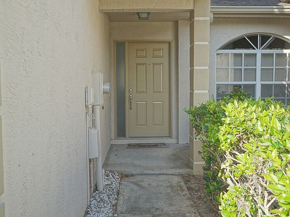 3rd image of 2556 Northfield Ln