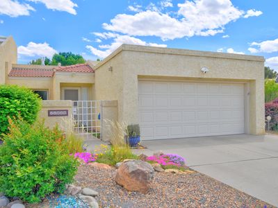 11028 Malaguena Ln NE, Albuquerque, NM, 87111