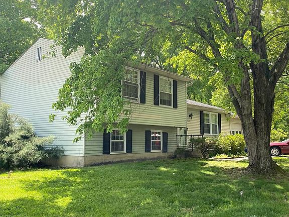 4th image of 4829 Welford St