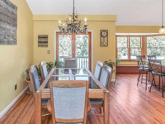 4th image of 61 Mobrey Ln
