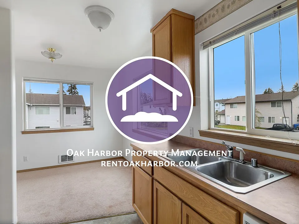 1384 NW Falls Creek Loop #202