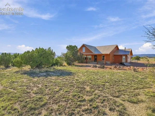 1166 Top Notch Trl, Penrose, CO 81240