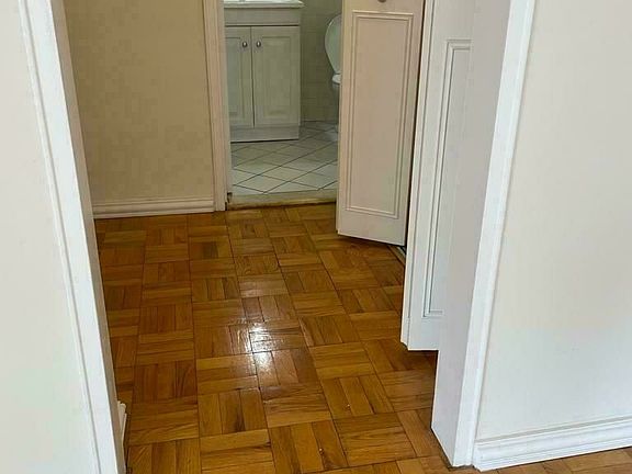 3rd image of 401 E 81st St APT 14H