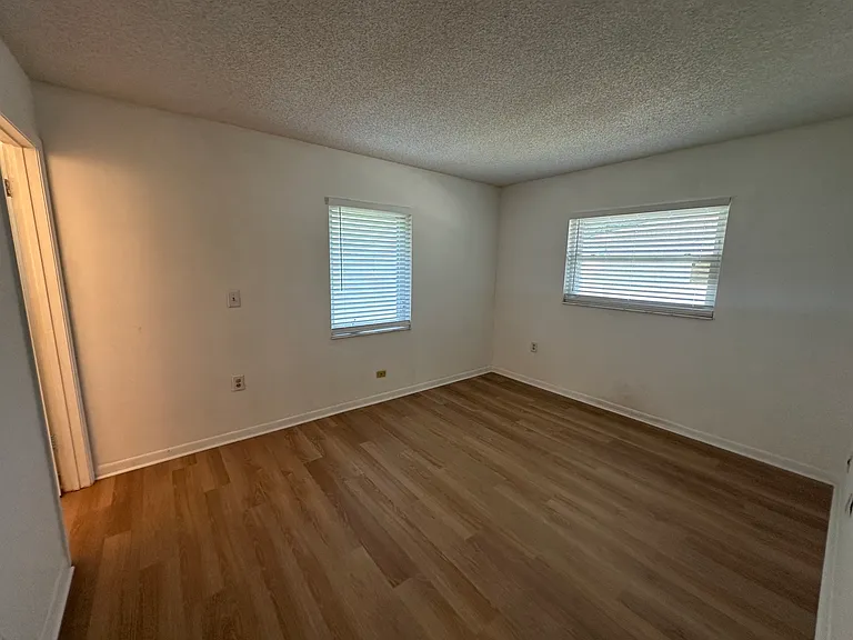 1864 W Gardenia Dr — Photo 8