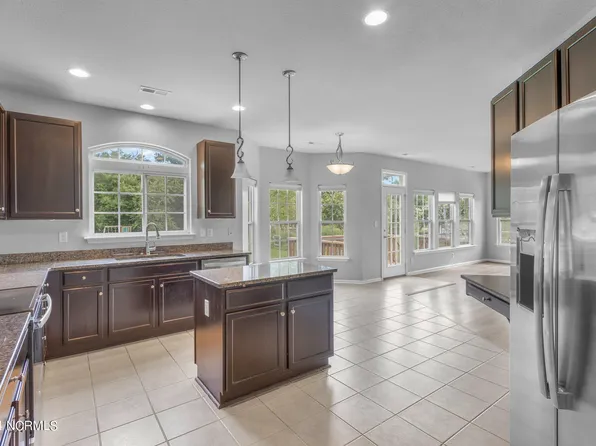 205 Surf Scoter Loop, Moyock, NC 27958