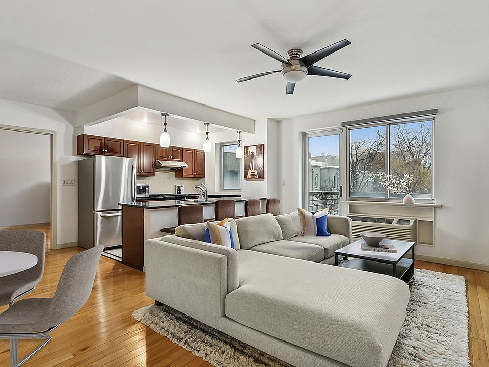 1st image of 1635 Lexington Ave APT 4B