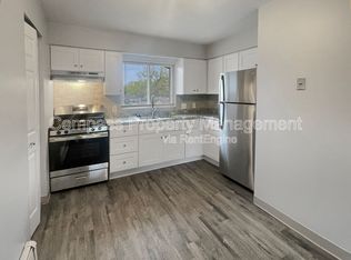 2422 36th St SW APT 6, Wyoming, MI 49519