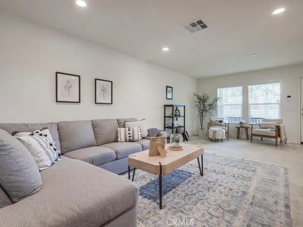 1601 W Walnut St #57, Santa Ana, CA 92703