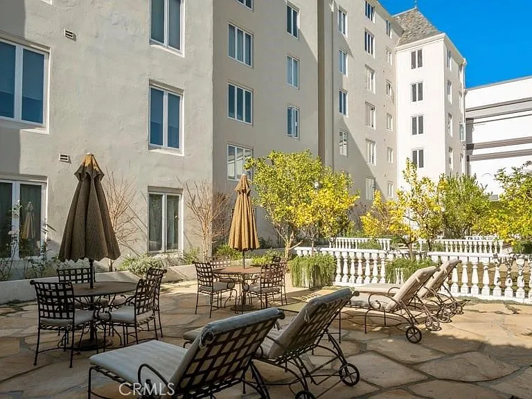 1424 N Crescent Heights Blvd #67 — Photo 32