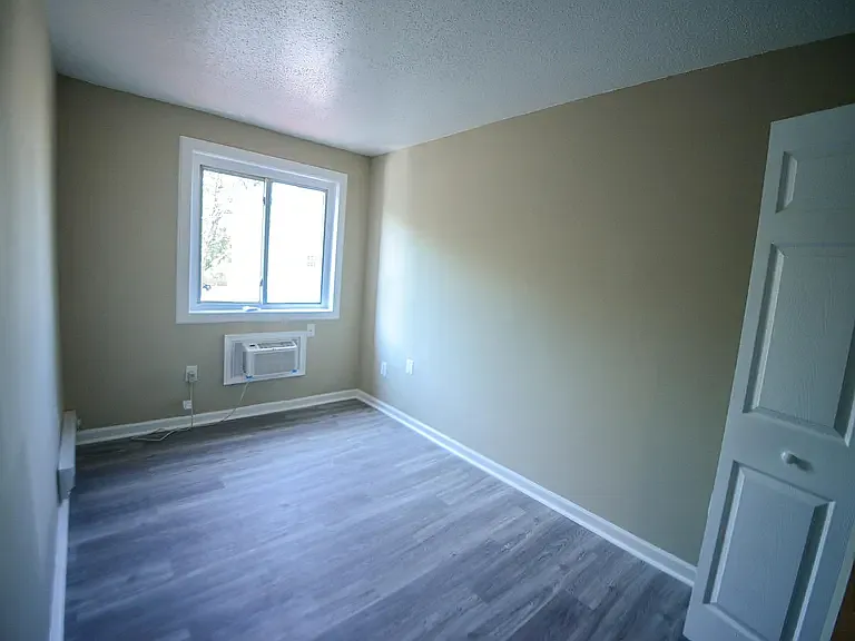 5049 D St SE #202 — Photo 7
