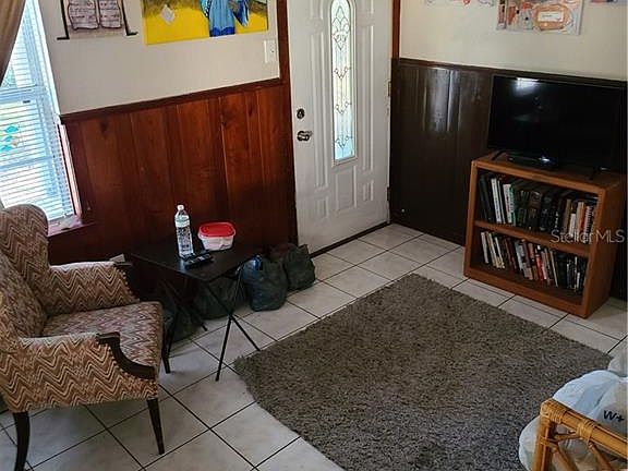 3rd image of 1516 S Madison Ave