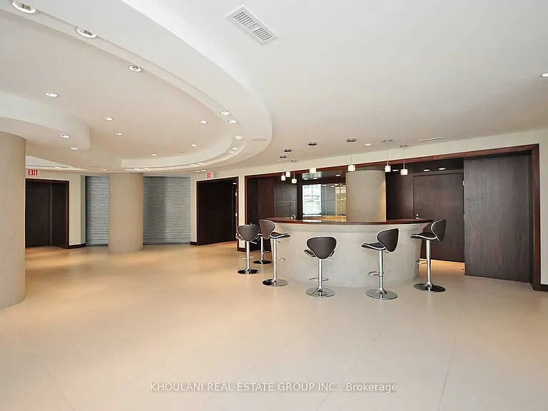 220 Burnhamthorpe Rd W #2201 — Photo 26