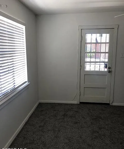 1307 Chadbourne St — Photo 12