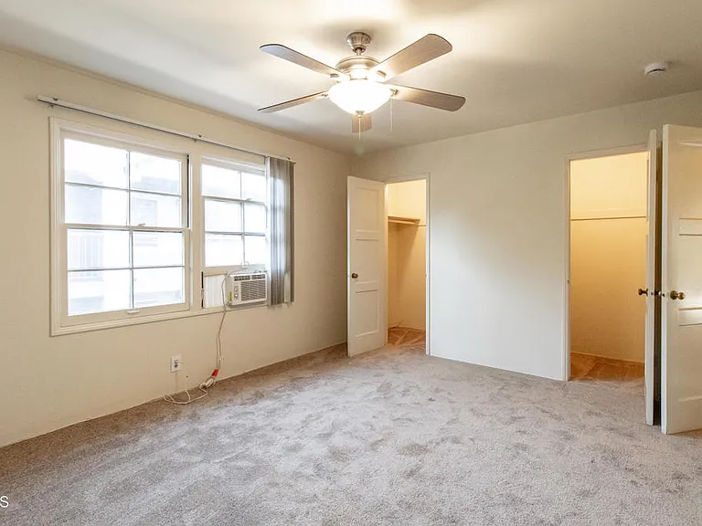 449 N Euclid Ave #H — Photo 16