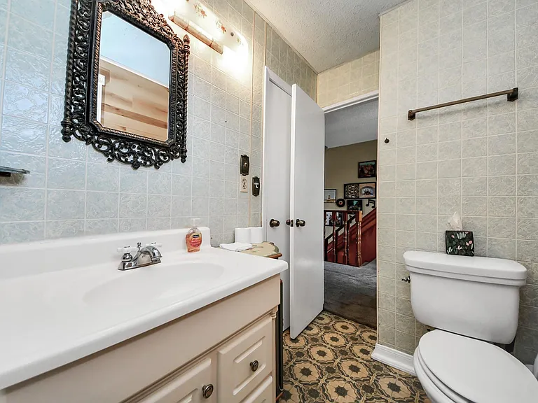 17018 Water Oak Dr #A — Photo 39