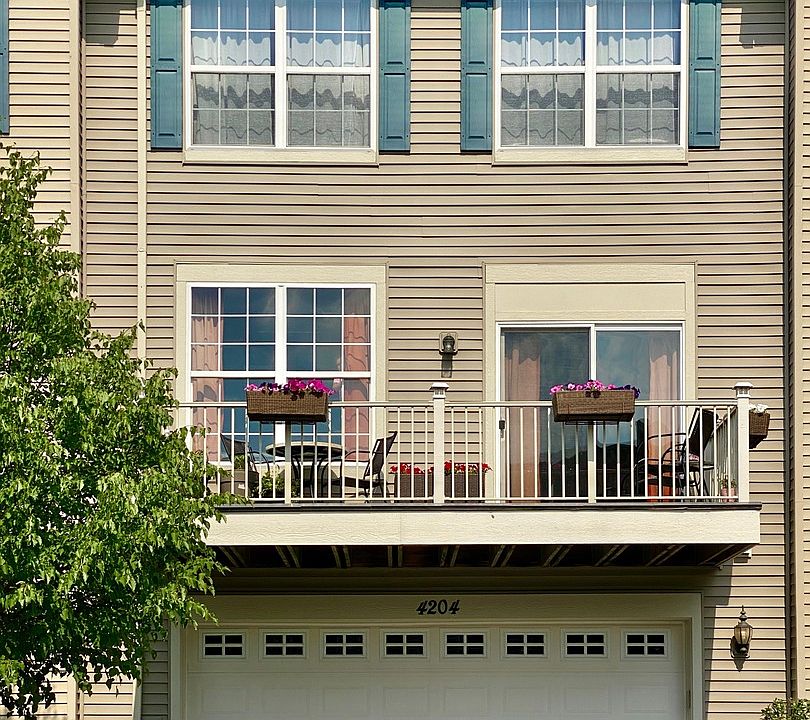 2nd image of 4204 Drexel Ave