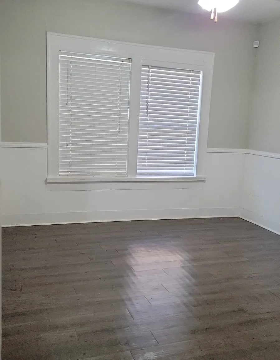 2 bed, 1172 sqft, $1,350 — Photo 2