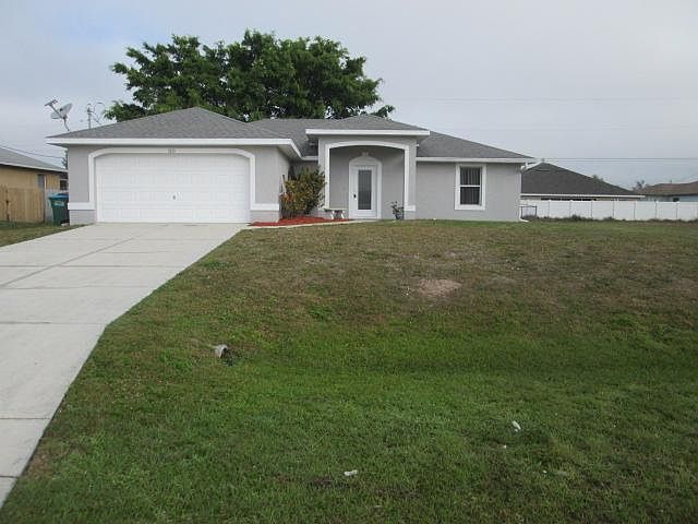 1st image of 1013 SW 36th St