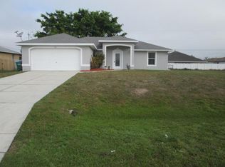 1013 SW 36th St, Cape Coral, FL 33914