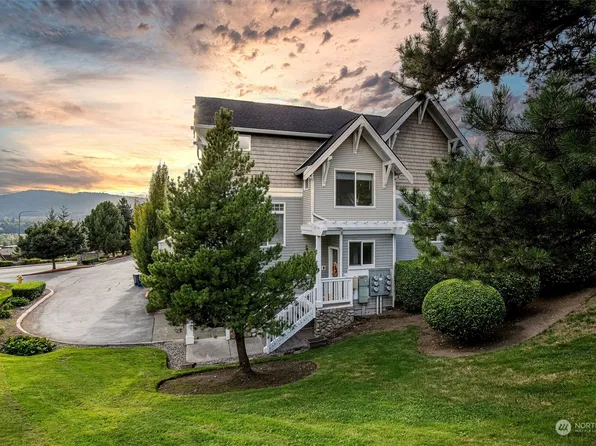23120 SE Black Nugget Road #A6, Issaquah, WA 98029