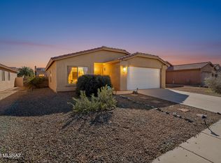 7998 N Siskiyou Dr, Tucson, AZ 85743