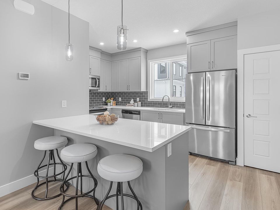 1st image of 6905 25th Ave SW #6
