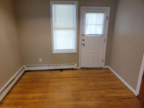 5th image of 165 Corabelle Ave Floor 2