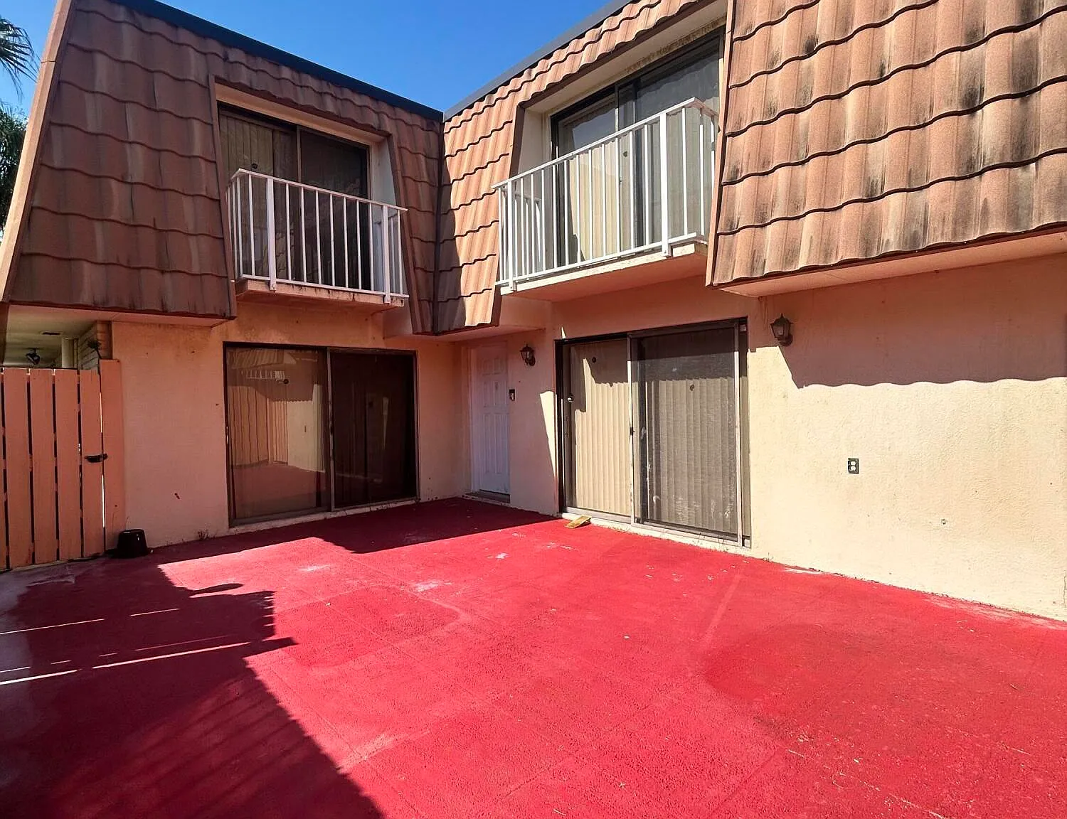 2 bed, 2.5 bath, 1288 sqft, $2,250 — Photo 2