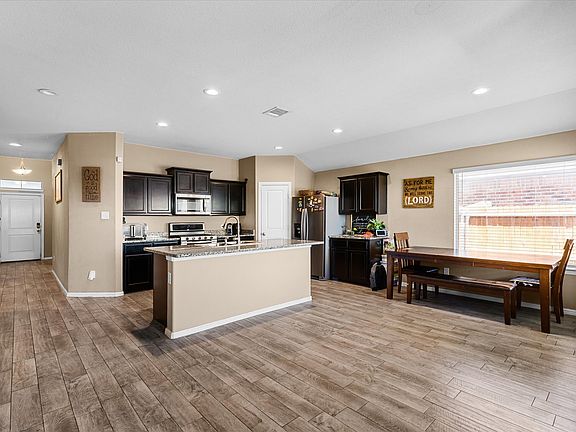 3rd image of 6125 General Store Way