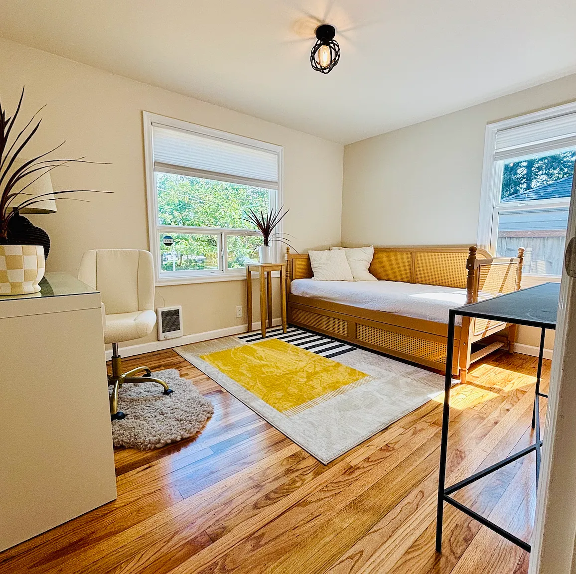 2 bed, 720 sqft, $3,200 — Photo 4