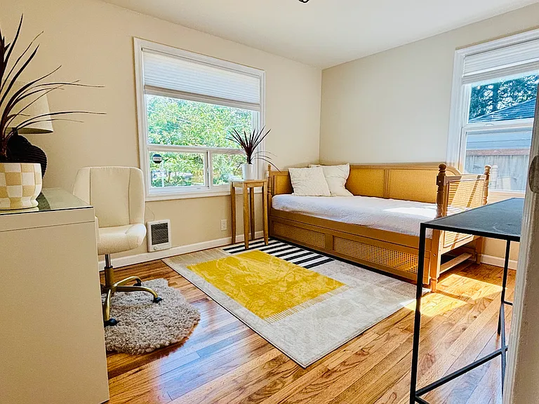 5258 S Cloverdale Pl — Photo 4