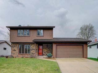 5117 Hackney Way, Madison, WI 53714