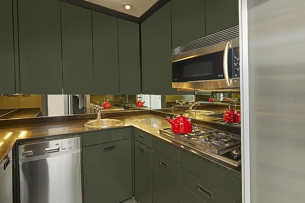 Sold by Brown Harris Stevens | media 19