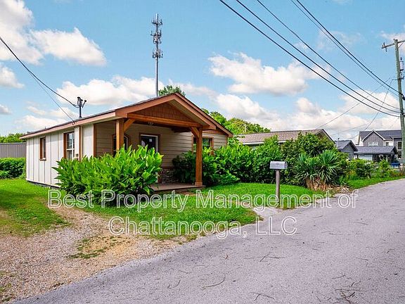 5th image of 404 Somerville Ave