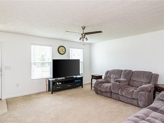 5th image of 1225 Shannon Ln