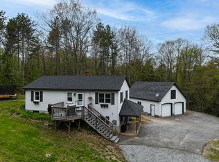 39 Fairbanks Rd, Wayne, ME 04284