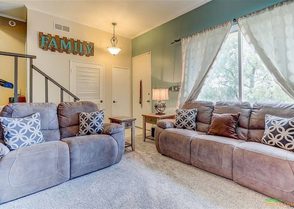2nd image of 7700 Parkway Dr Unit 43