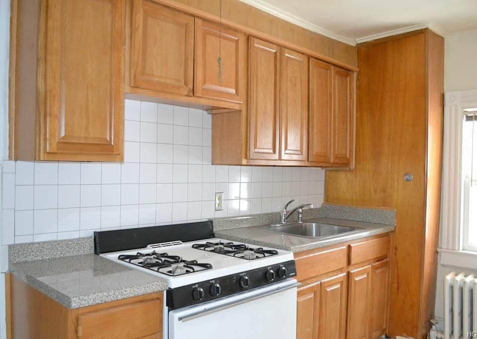 1st image of 45 Rockledge Ave #3RDFL