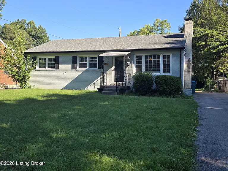 4605 Fox Run Rd — Photo 1