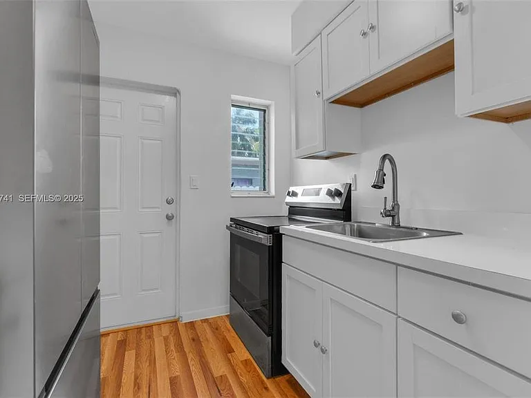 6340 Dawson St — Photo 11