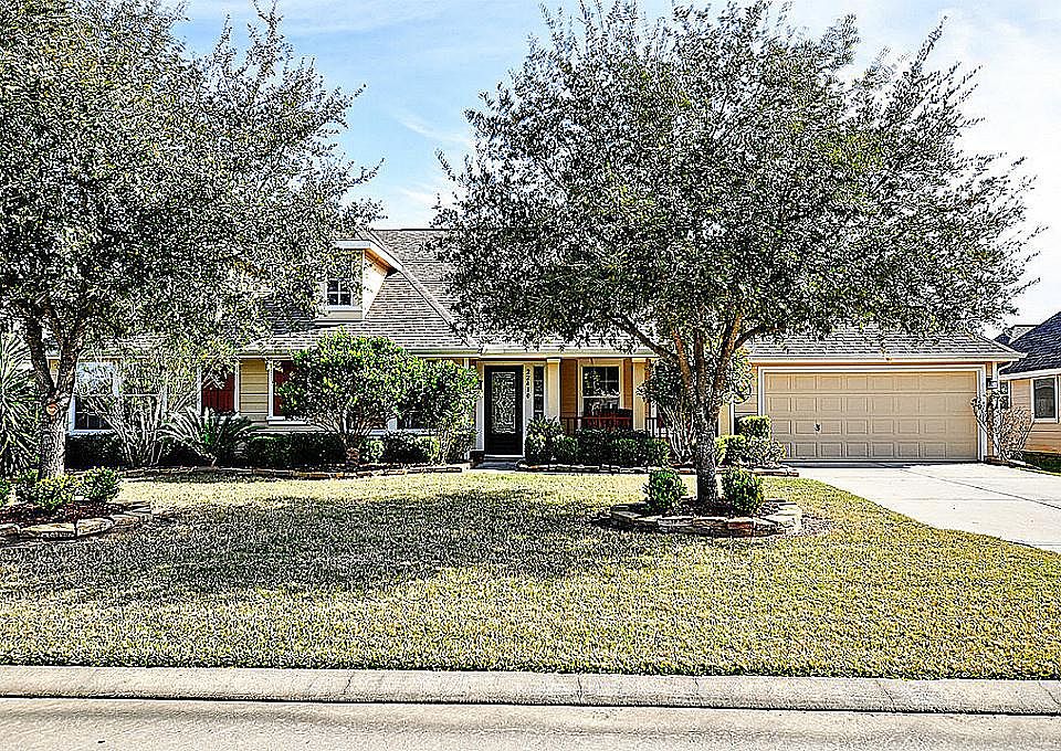 1st image of 22410 Sunset Trail Ln