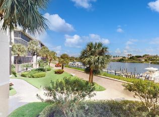 16910 Bay St APT E204, Jupiter, FL 33477