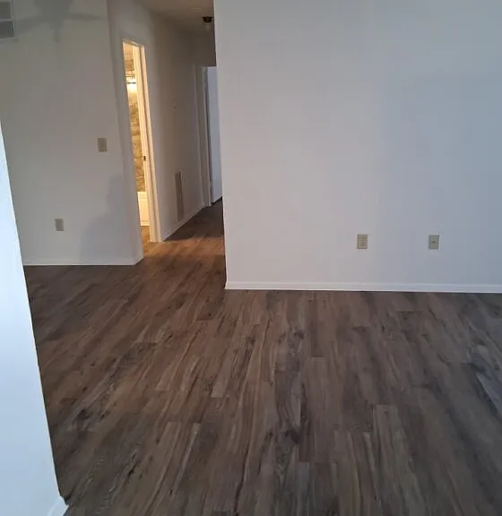 Brookhollow Apartments — Photo 31